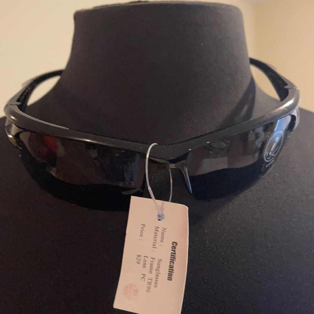 New! Lightweight Sunglasses